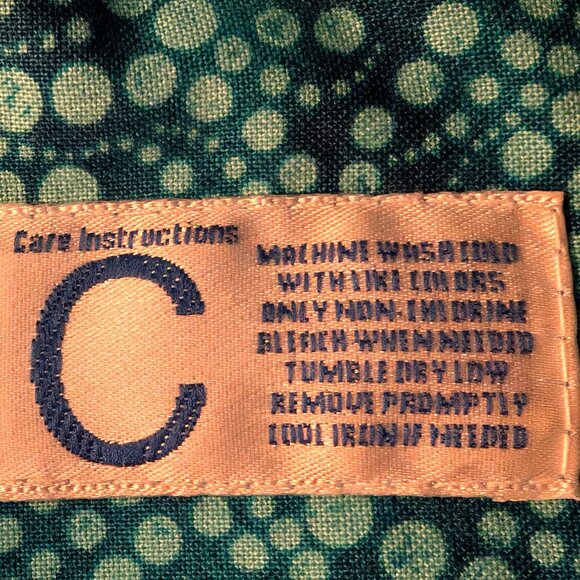 Disney Unisex Size S Blue Finding Nemo Submarine Voyage Project Team Worker Top - Picture 9 of 9